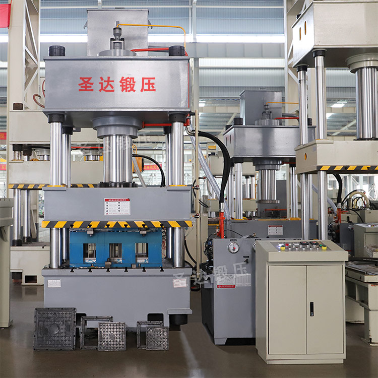 315噸樹脂井蓋成型液壓機 315噸樹脂井蓋成型液壓機