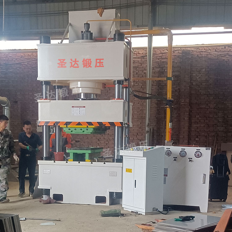 400噸不銹鋼水箱板液壓機 400噸不銹鋼水箱板液壓機